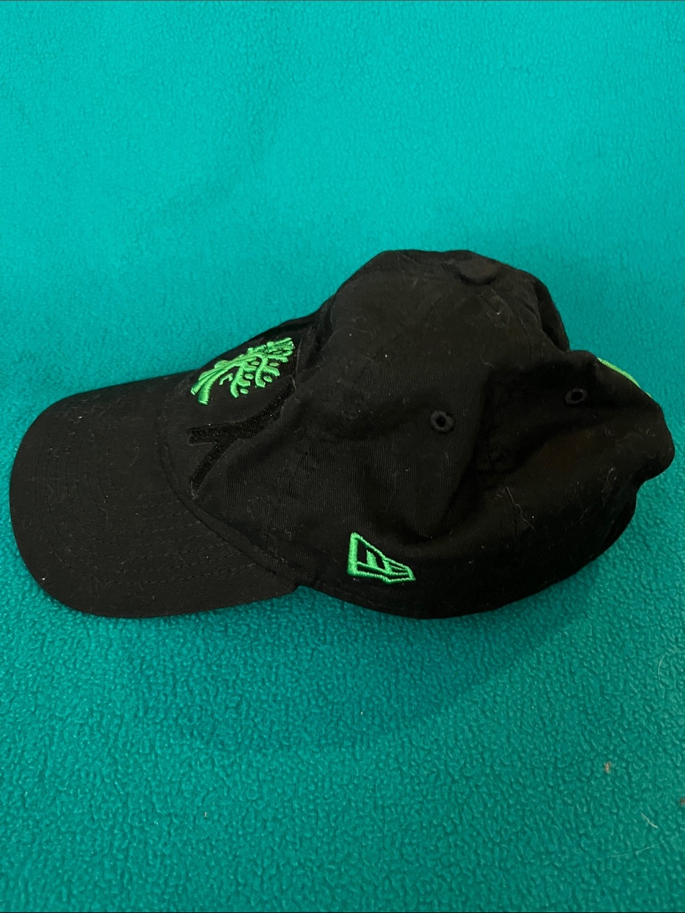 Austin FC Soccer League New Era Black Hat with Green Logo & Lettering - Picture 4 of 10